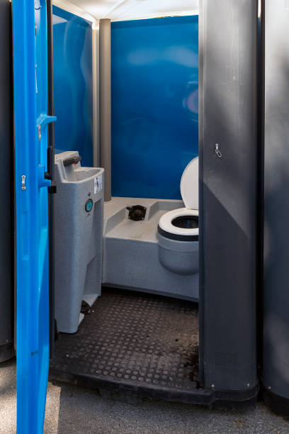 Best Affordable porta potty rental  in Andrews, IN